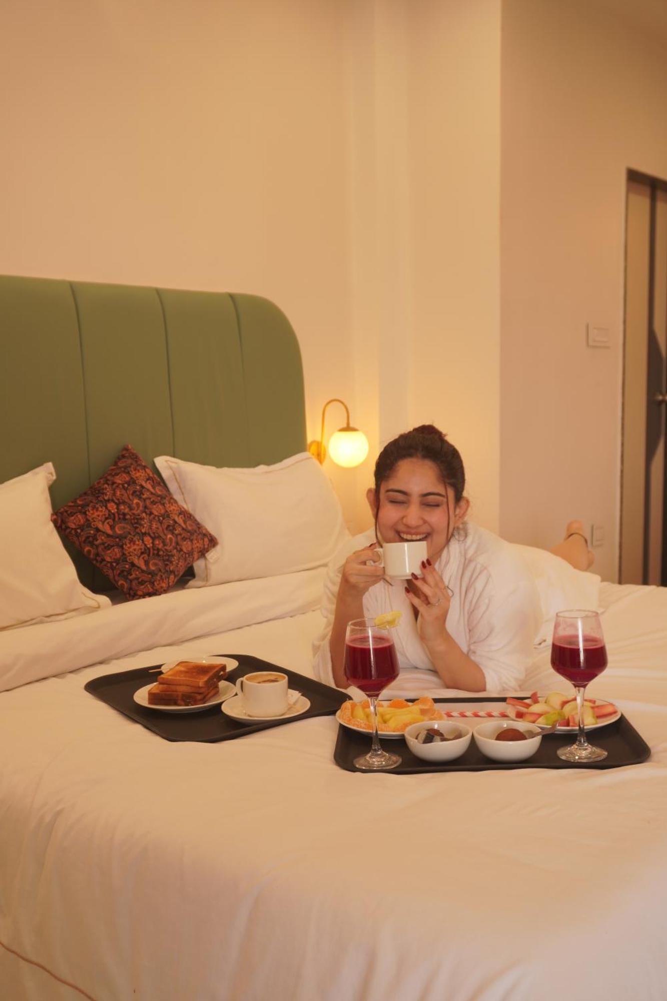 The Lavish Stay Варанаси Екстериор снимка
